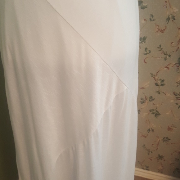 White maxi skirt - Picture 2 of 5